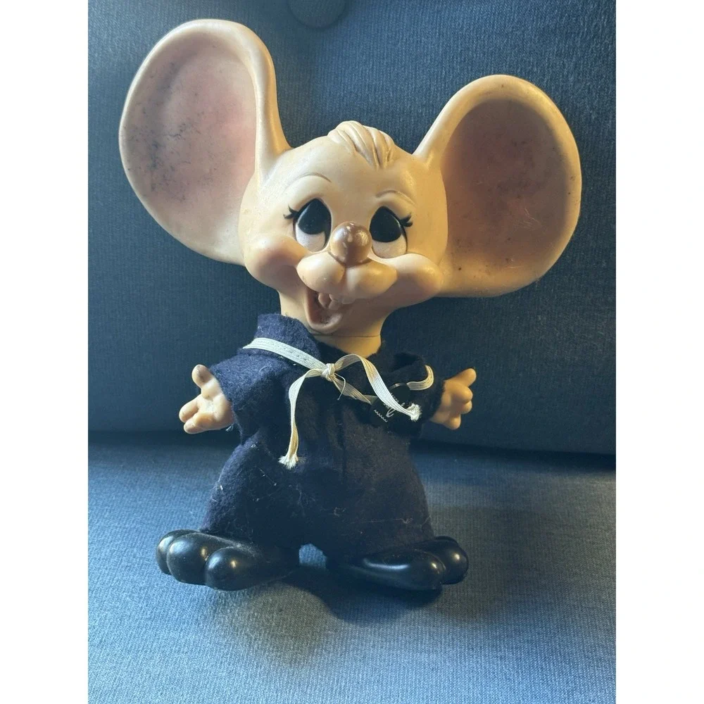 Huron Sailor Sam Vinyl Mouse FigureIn Navy Uniform‎ VTG